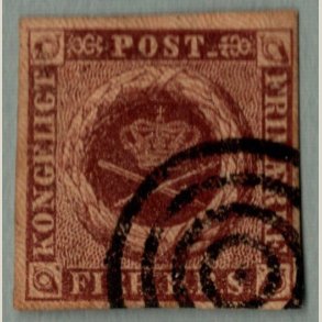 Frimærker og postkort.