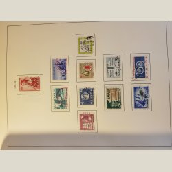 Canada samling til 1965 og USA til 1964. Mange mrker.