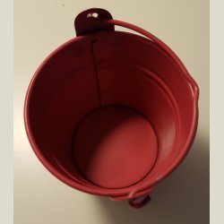 Lille fin spand til f. eks. bordkort eller udplantning. 5 cm. h�je.