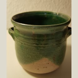 Radoor keramik, kendt for sin lidt r stil. Btte med 2 hndtag. 9cm. hj.