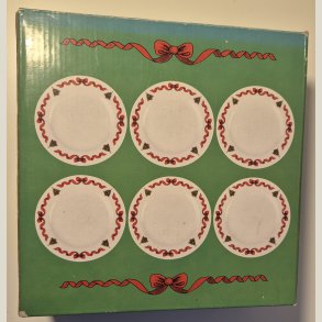 6 jule-kagetallerkner. Ubrugt i original kasse.