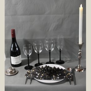 Domino glas. 10 glas der er 18,5 cm. h�je.