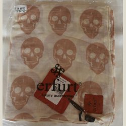 Lille trklde af bomuld med kranier. Ml 90 x 100cm.