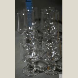 Skibsglas. 23 glas slges samlet. 5stk. rdvin, 11stk. hvidvin, 4stk. portvin og 3stk. snaps.