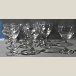 Vinglas. 9 fine stk.