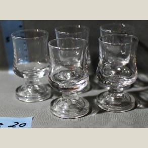 Portvinsglas, ligner skibsglas. 5stk.