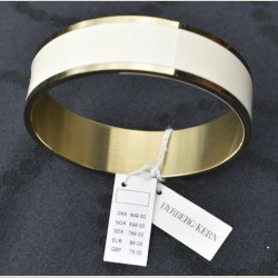 Flot nyt metalarmbnd i guld med hvidt bnd og monogram. Nypris 649kr. Diameter 6,5cm.