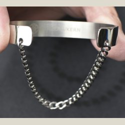 Metalarmbnd, slv med kde. Brugt, i fin stand.