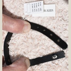 Sort lderarmbnd med slvlamel p, nyt, nypris 499kr.