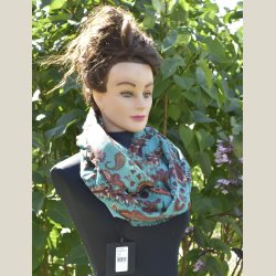 Halsedisse i lkker uld. Ml 50 x 90cm.