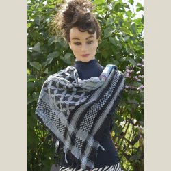 Trekantet skrf i Arafatstil, lavet af bomuld. Ml 130 x 90 x 90cm.