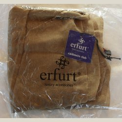 Tyndt men varmt trklde i cashmere. Ml 75 x 180cm