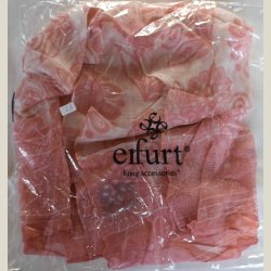 Tyndt, let sommertrklde lavet af viskose. Ml 80 x 180cm.