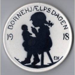 Brnehjlpsdagen 1918. Alumenia. 9cm. i diameter.