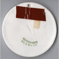 Brnehjlpsdagen 1918. Alumenia. 9cm. i diameter.