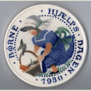 Brnehjlpsdagen 1930 Alumenia. 9cm. i diameter.