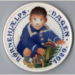 Brnehjlpsdagen 1929 Alumenia. 9cm. i diameter.