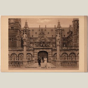 Frederiksborg Slot, indgangen. Ubrugt bagside.